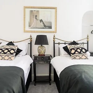 https://the-sandbeck-danby.yorkshirehotels.net